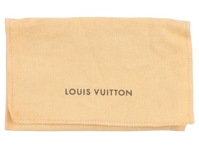 Monedero Louis Vuitton Monogram Vernis Roja - vista 9