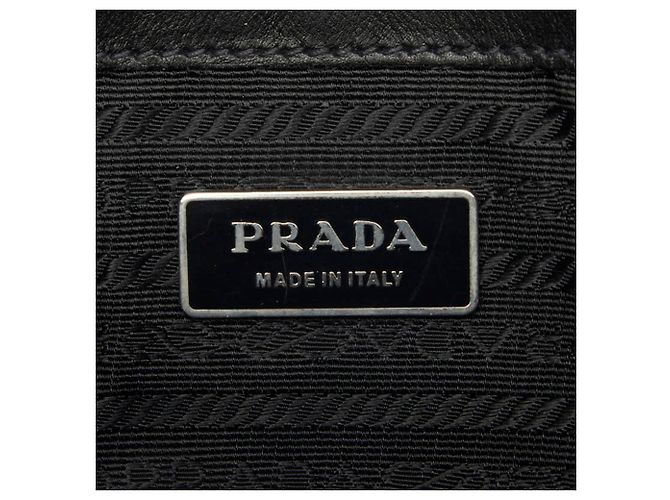 Borsa a tracolla con patta e placca logo Triangle Prada Nero - vista 10