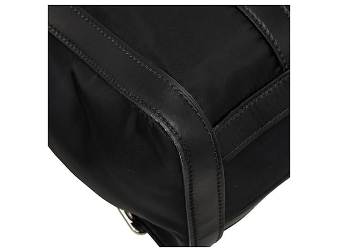 Borsa a tracolla con patta e placca logo Triangle Prada Nero - vista 7