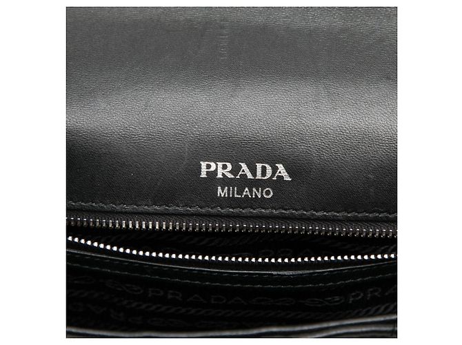 Borsa a tracolla e a spalla con catena in nappa gaufre arricciata Prada Nero - vista 5