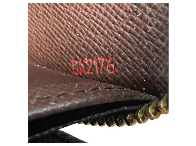 Louis Vuitton Zippy Wallet aus braunem Damier Canvas - Ansicht 13