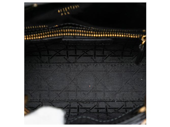 Lady Dior mini in vernice nero cannage - vista 4