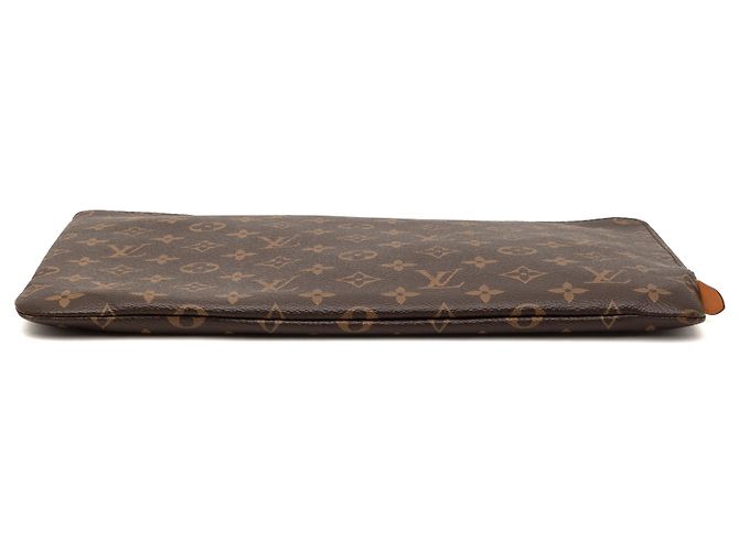 Louis Vuitton Marrone Monogram Etui Voyage MM - vista 3