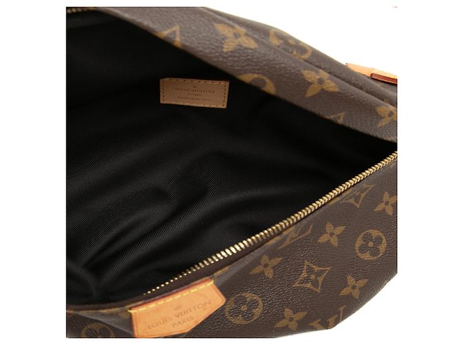Bumbag Louis Vuitton Marrone Monogram - vista 4