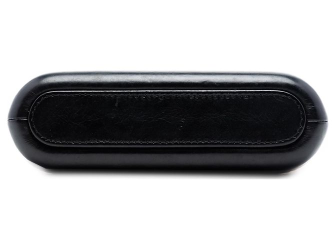 Pochette Gabrielle bicolore beige en cuir de veau vieilli avec double fermeture éclair et chaîne Chanel - vue 3