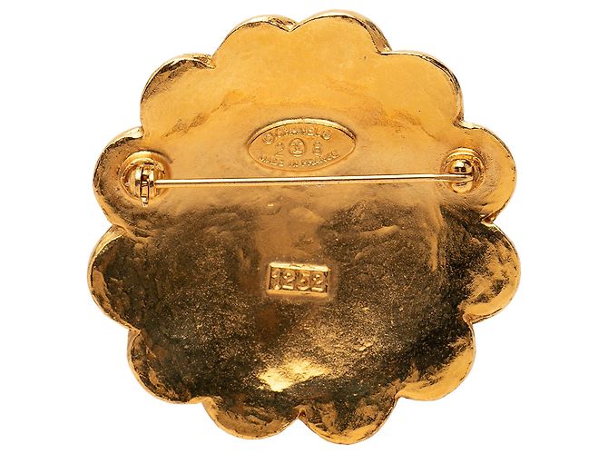Spilla moneta a fiore Chanel Gold CC placcata oro D'oro - vista 2
