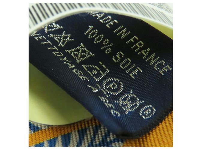 Sciarpa Twilly in seta Hermès Blue Sous Le Charme D Orphee Blu scuro - vista 4