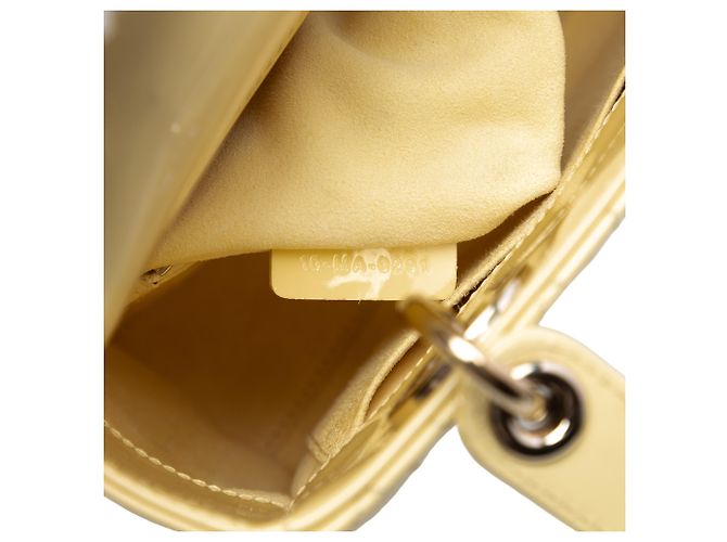 Lady Dior Small Cannage in vernice giallo - vista 6