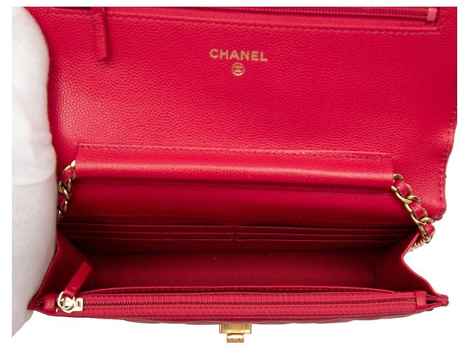 Wallet On Chain Portafoglio con catena Chanel Red Quilted Caviar Reissue 2.55 Rosso - vista 4