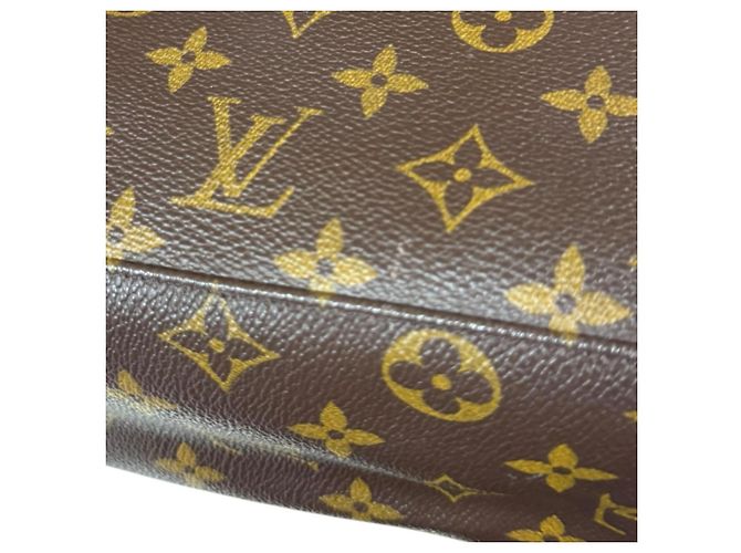Borsa a Spalla Louis Vuitton Looping MM Monogram Marrone - vista 14