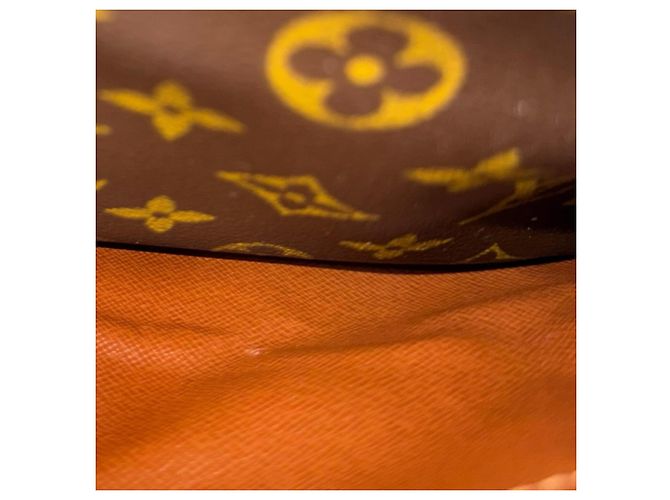 Borsa a Spalla Louis Vuitton Trocadero 27 Monogram Marrone - vista 11
