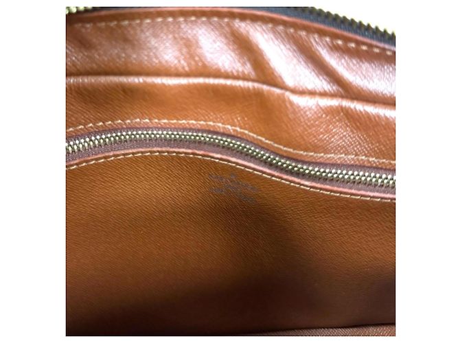 Borsa a Spalla Louis Vuitton Trocadero 27 Monogram Marrone - vista 9