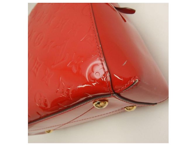 Borsa Louis Vuitton Vernis Montaigne BB in Cerise Fuschia - vista 18