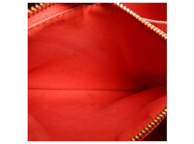 Borsa Louis Vuitton Vernis Montaigne BB in Cerise Fuschia - vista 25