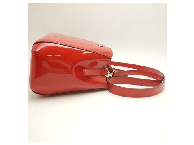 Borsa Louis Vuitton Vernis Montaigne BB in Cerise Fuschia - vista 5