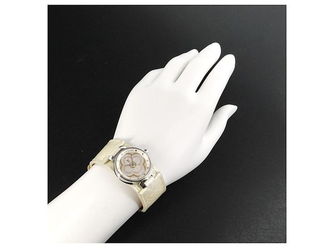 Louis Vuitton Tambour Moon Divine PM QA017 Damenuhr - Ansicht 4