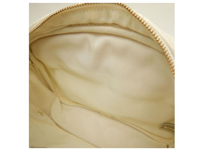 Timeless Borsa a Spalla Chanel Matelassé Caviar Bianco - vista 16