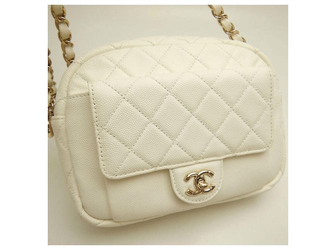 Timeless Borsa a Spalla Chanel Matelassé Caviar Bianco - vista 9