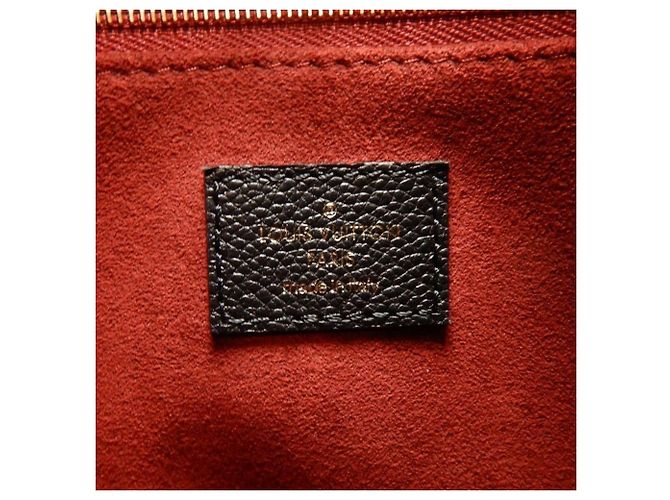 Bolso Louis Vuitton Bicolor Monogram OnTheGo PM Negro Beige - vista 15