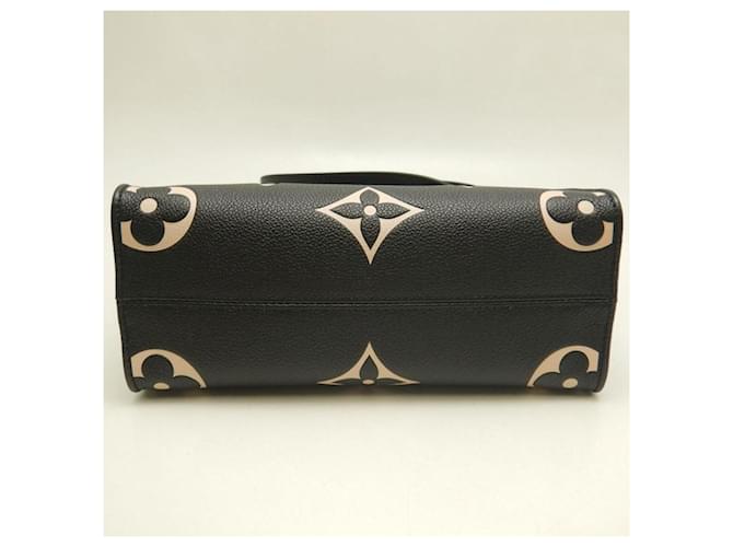 Bolso Louis Vuitton Bicolor Monogram OnTheGo PM Negro Beige - vista 8