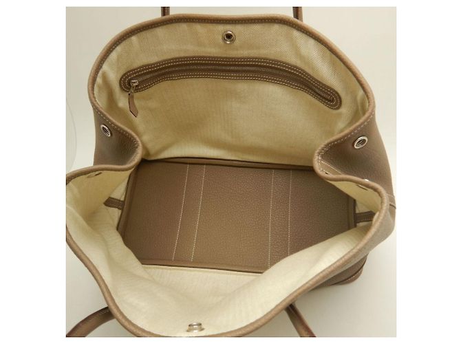 Hermès Borsa Hermes Garden Party PM Taupe - vista 4