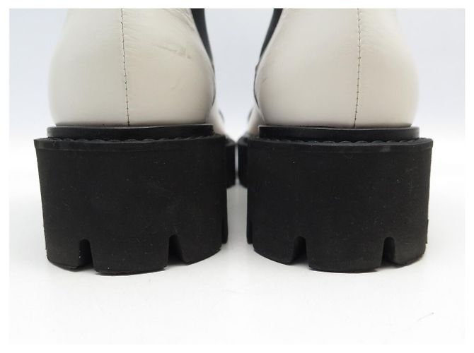 NUOVE STIVALETTI CHANEL LOW BOOTS G38218 37 PELLE BIANCA & NERA LOGO CC SCATOLA E SACCHETTO - vista 5