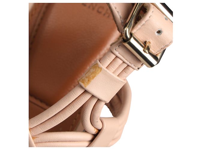 Sandali con plateau e listino a T di Givenchy in pelle beige - vista 12