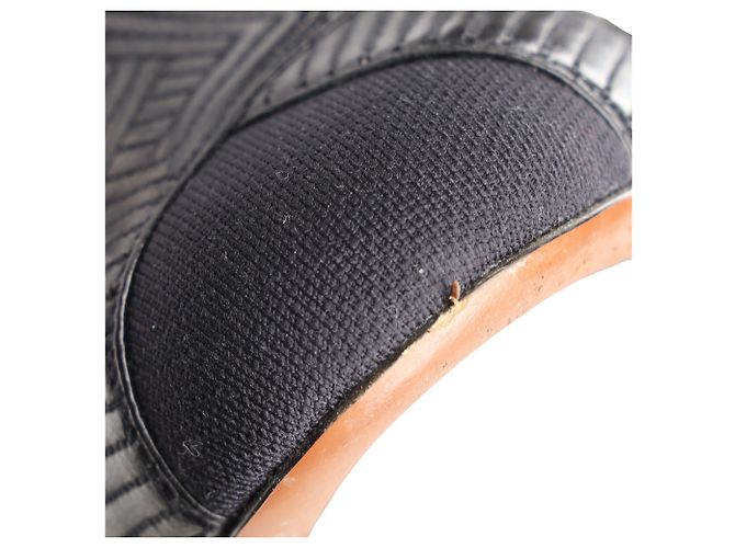Botines Fendi de rayas en piel negra Negro - vista 9