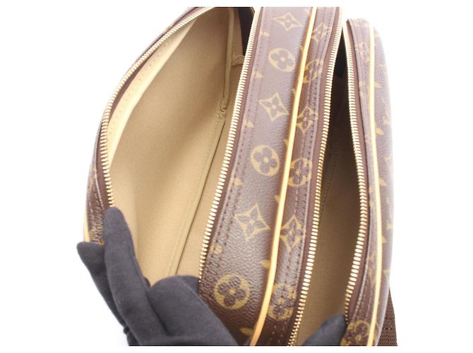 Borsa a tracolla Louis Vuitton Reporter PM Marrone - vista 3