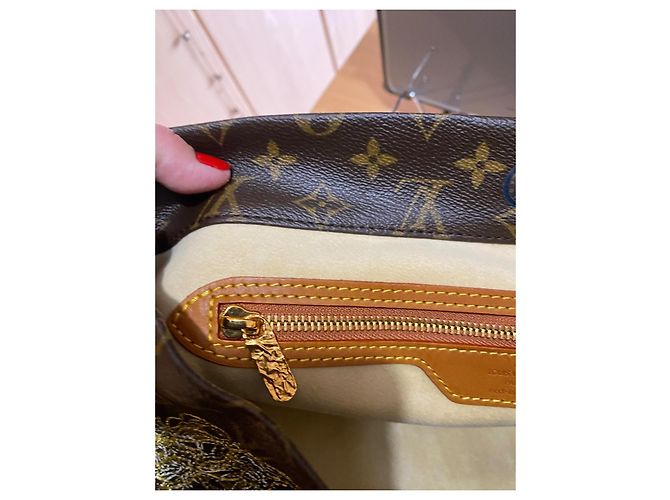 Louis Vuitton Besace Dentelle Or Borsa a Spalla Marrone D'oro - vista 13