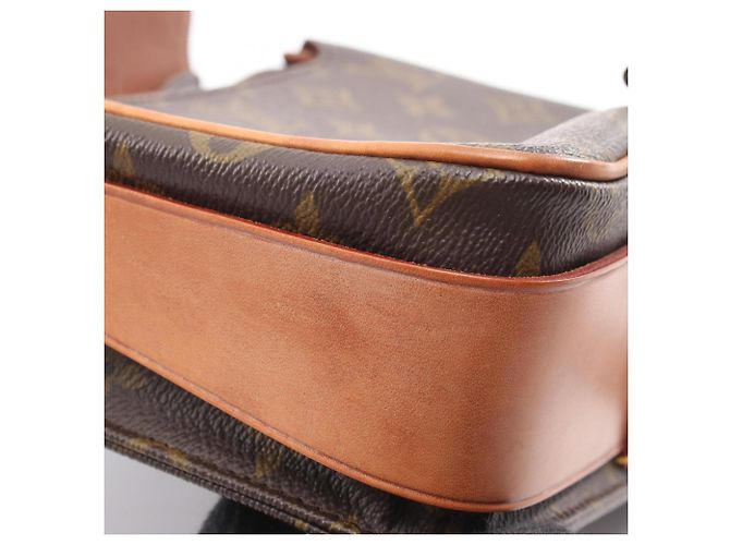 Bolsa de Ombro Louis Vuitton Cartouchiere MM Marrom - vista 7