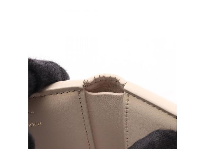 Cartera Louis Vuitton Capucines Compact Crudo - vista 10