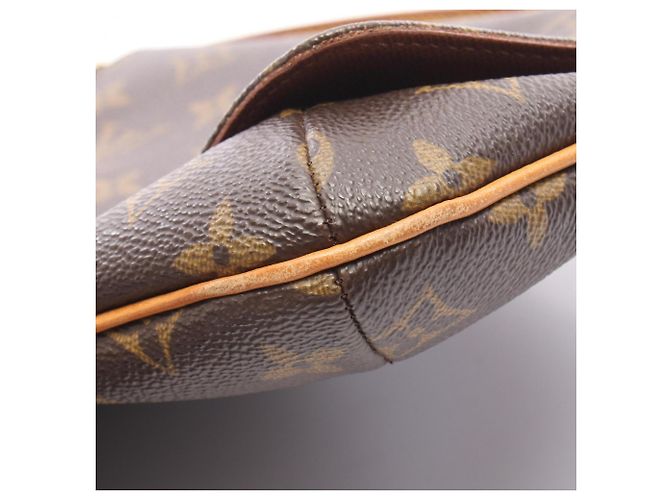 Borsa a tracolla Louis Vuitton Musette Tango Brown Marrone - vista 10