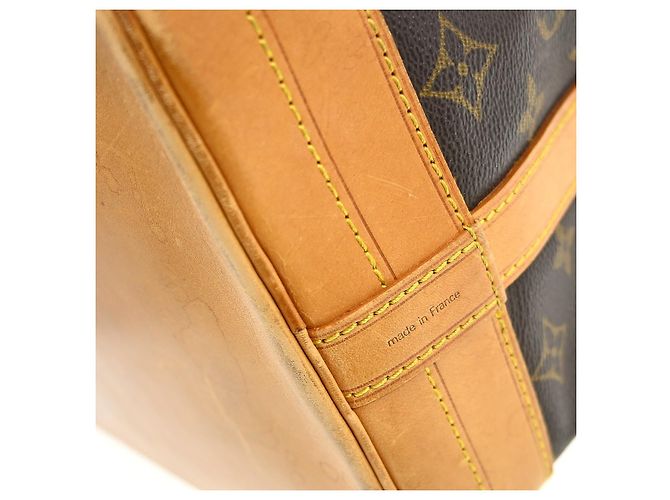 Bolso Louis Vuitton Noe Monogram Canvas Large Castaño - vista 5