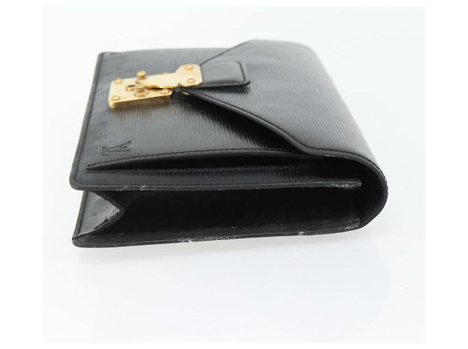 LOUIS VUITTON Epi Serie Dragonne Clutch Bag Black Noir M52612 LV Auth 180593 Nero - vista 4