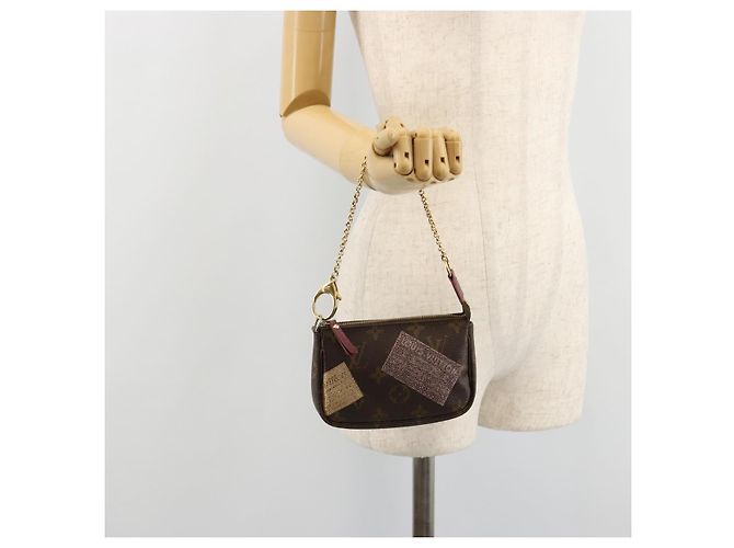 LOUIS VUITTON Monogram Trunk Mini Pochette Accessoires Pochette M63798 Auth 180704 Monogramma - vista 20