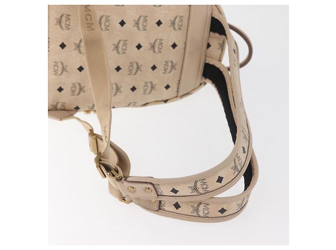 Mochila MCM Vicetos Logogram PVC Leather Ivory Gold Auth 179462 Dourado Cru - vista 9