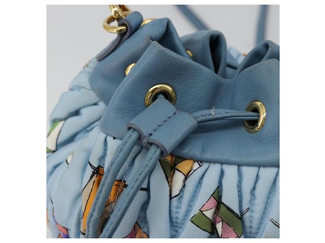 Borsa a Spalla Miu Miu Matelassé Nylon Azzurro Oro Auth 180284A D'oro Blu chiaro - vista 19