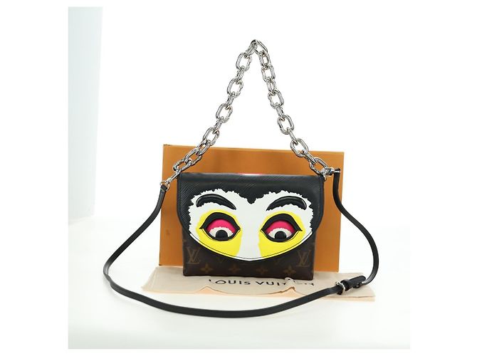 LOUIS VUITTON Yamamoto Hirosai Pochette Kabuki Mask Bag M43532 LV Auth 179813SM Monograma - vista 12