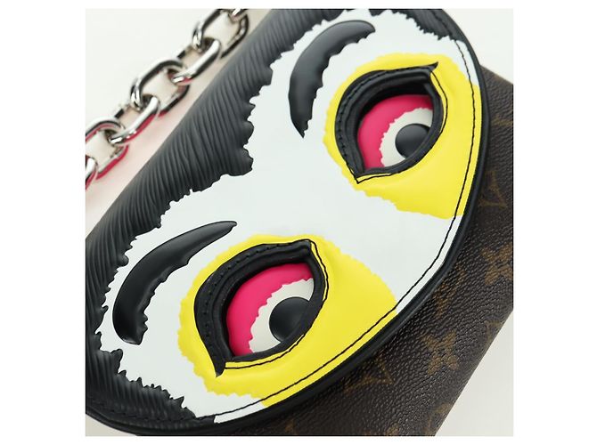 LOUIS VUITTON Yamamoto Hirosai Pochette Kabuki Mask Bag M43532 LV Auth 179813SM Monograma - vista 22