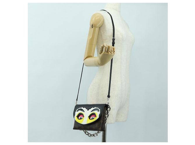 LOUIS VUITTON Yamamoto Hirosai Pochette Kabuki Mask Bag M43532 LV Auth 179813SM Monograma - vista 31