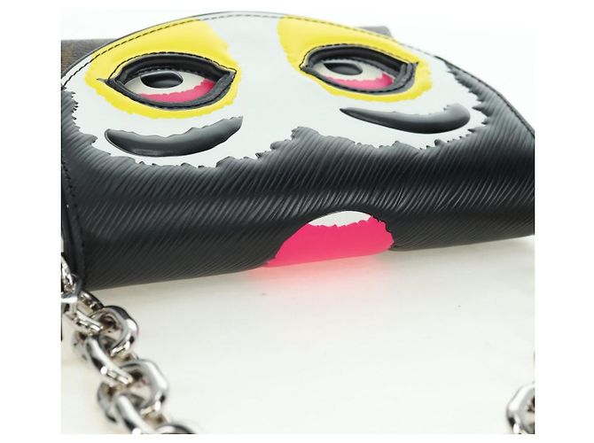 LOUIS VUITTON Yamamoto Hirosai Pochette Kabuki Mask Bag M43532 LV Auth 179813SM Monograma - vista 6