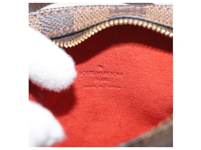 Louis Vuitton Manosque Pochette Damier Ebene GM Marrone - vista 6