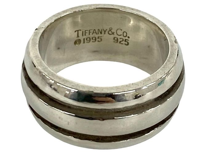 Tiffany & Co Anello Tiffany Grooved Double Line Band in Argento 925 - vista 3