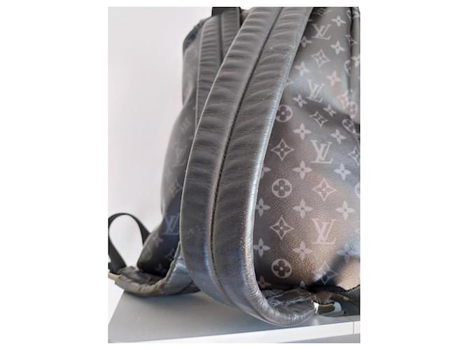 Louis Vuitton Mochila Monogram Eclipse Negro - vista 10