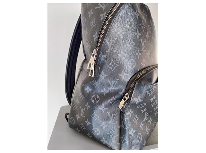 Louis Vuitton Mochila Monogram Eclipse Negro - vista 5