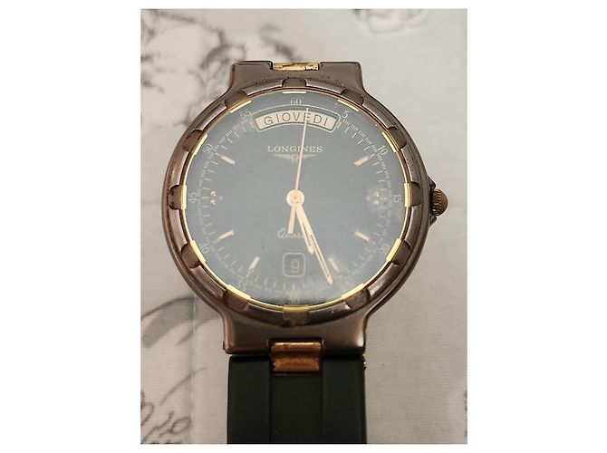 Longines Conquest Day-Date Quarz-Uhr - Ansicht 10