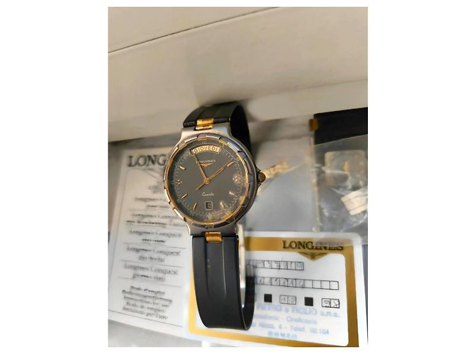 Longines Conquest Day-Date Quarz-Uhr - Ansicht 2