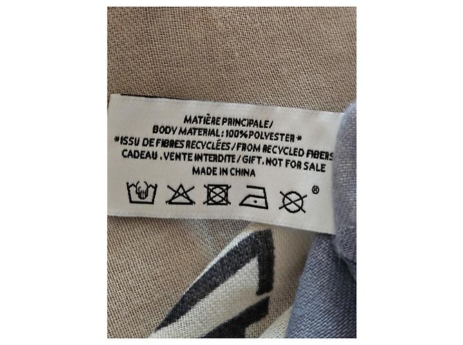 Zadig & Voltaire Sciarpa stampata "Laugh Breathe Live" Bianco Blu Beige Arancione Grigio - vista 13