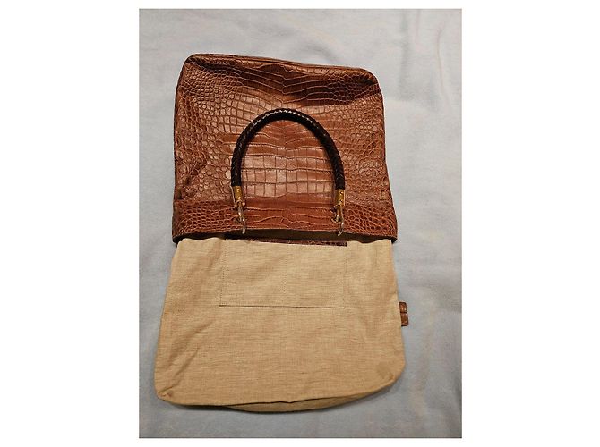 Michael Kors Borsa Tote in Pelle Goffrata Marrone - vista 14